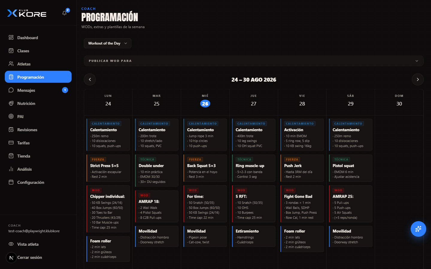Panel de programación semanal: el WOD, la fuerza, la técnica y el calentamiento de cada día, organizados en un calendario de la semana